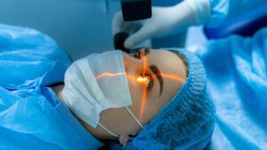 A Complete Guide on Laser Cataract Surgery: Meaning, Benefits & Treatment
